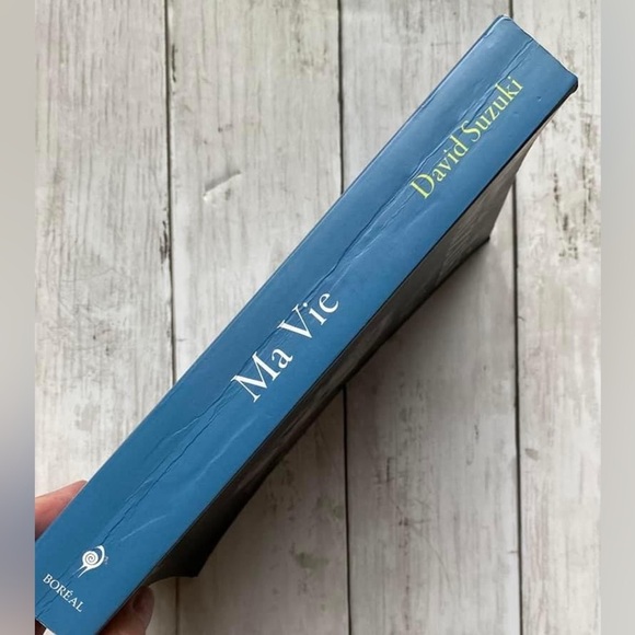 3📚/$25 📍 Ma vie
Livre de David Suzuki - Picture 5 of 7